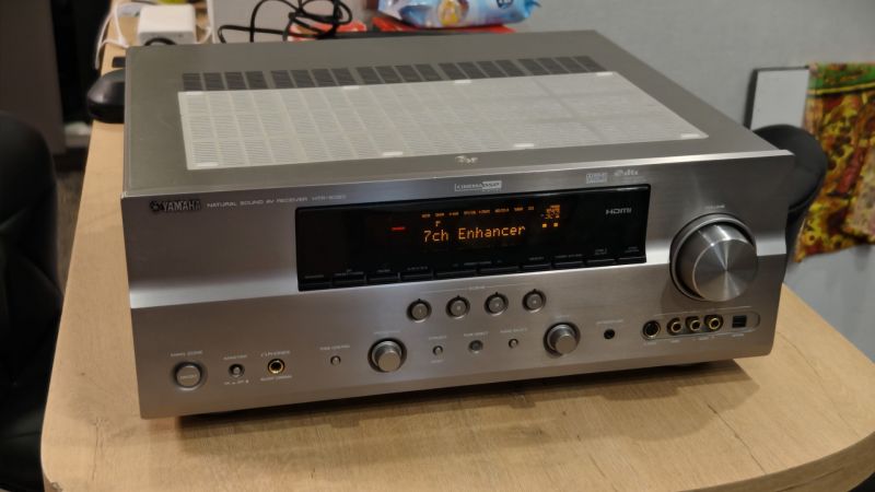 Файл:Yamaha RX-V861 01.jpg